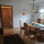 2 Schlafzimmer 115qm J M Vermietung Apartment Rothenbach an der Pegnitz