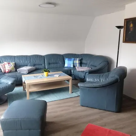 2 Schlafzimmer 115qm J M Vermietung Röthenbach an der Pegnitz